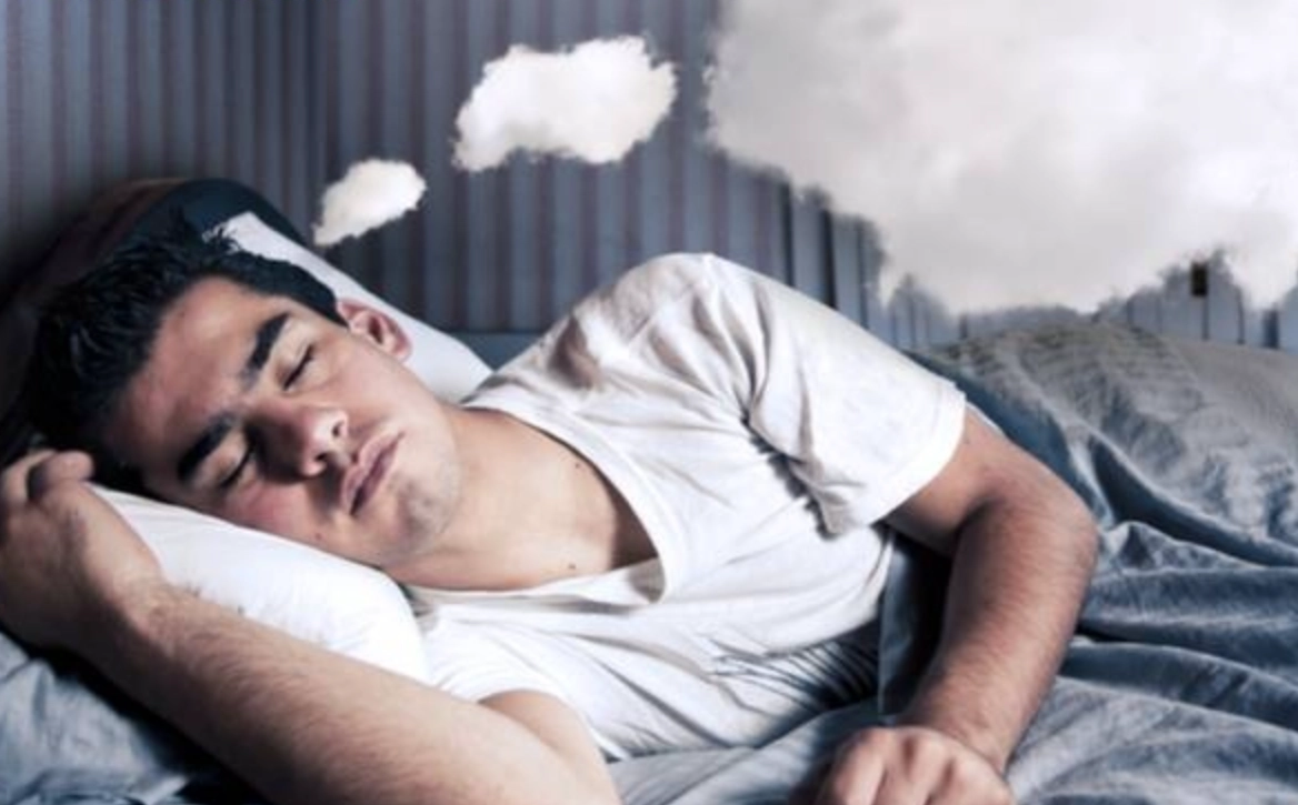 睡覺一直做夢要吃什麼？改善睡眠品質的飲食全攻略