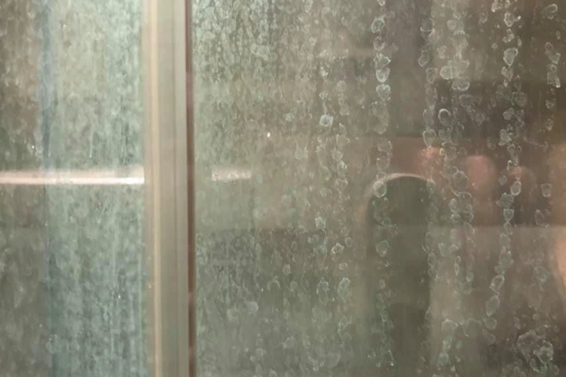 玻璃清潔方法 玻璃清潔方法