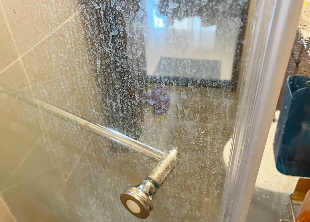 玻璃水垢清除 玻璃水垢清除