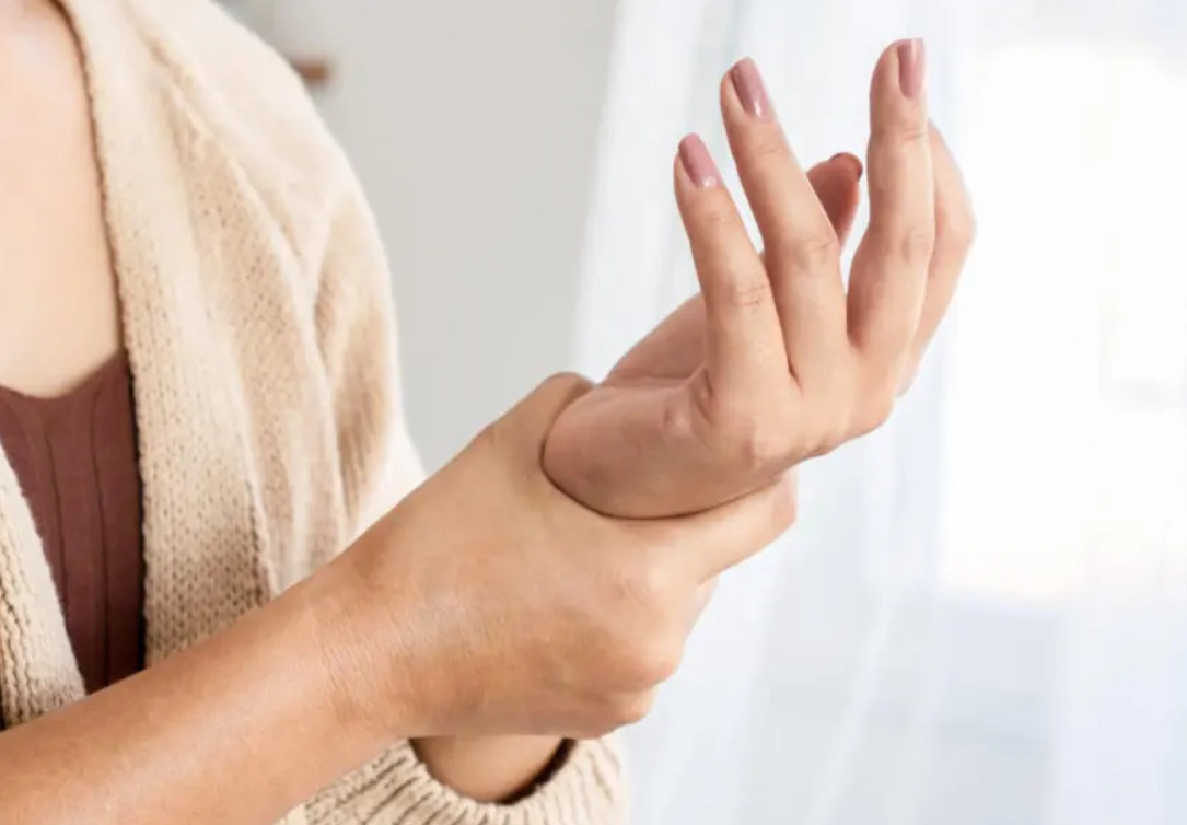 舒緩手麻方法 舒緩手麻方法