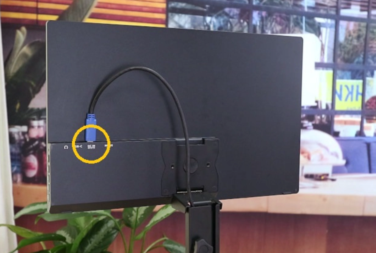 雙螢幕怎麼接？從硬體到軟體的完整圖解教學