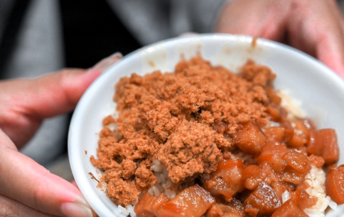 鴨母寮市場美食