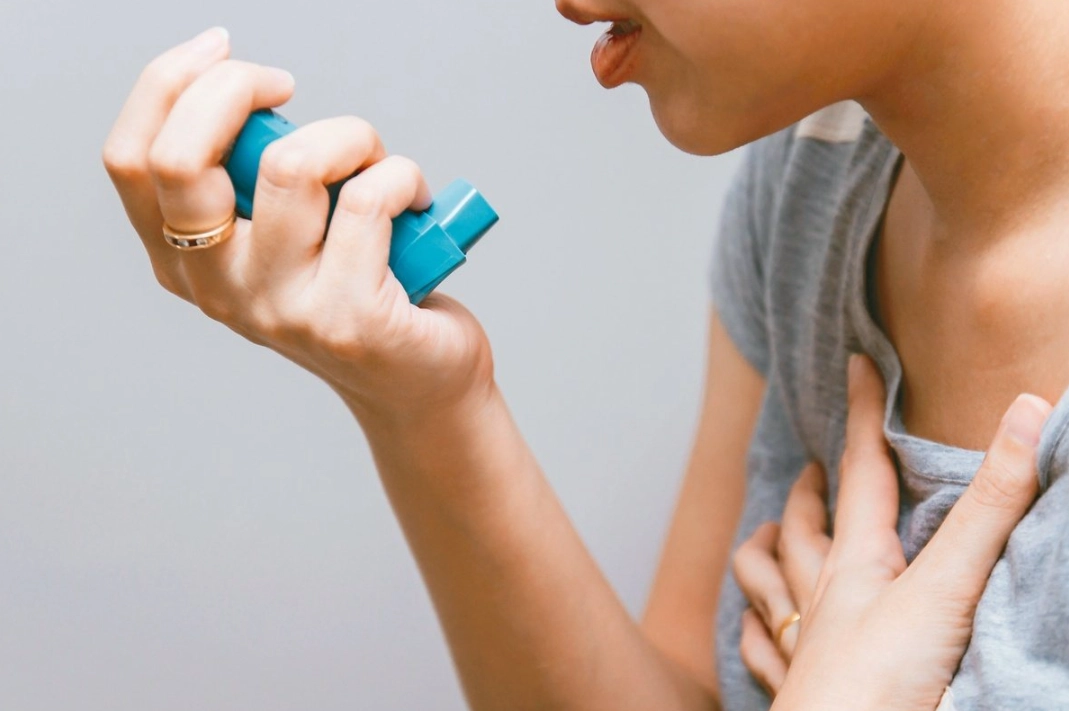 氣喘發作致死原因解析：了解致命風險與急救關鍵