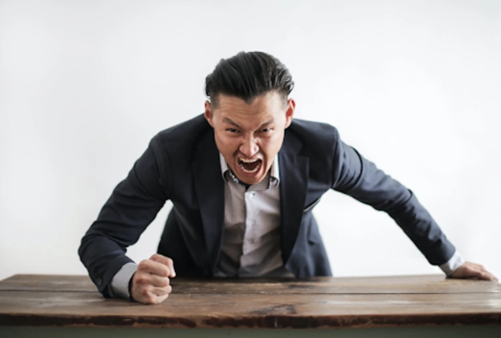 情緒不穩定測驗是什麼？10個信號與3個專業量表深度解析