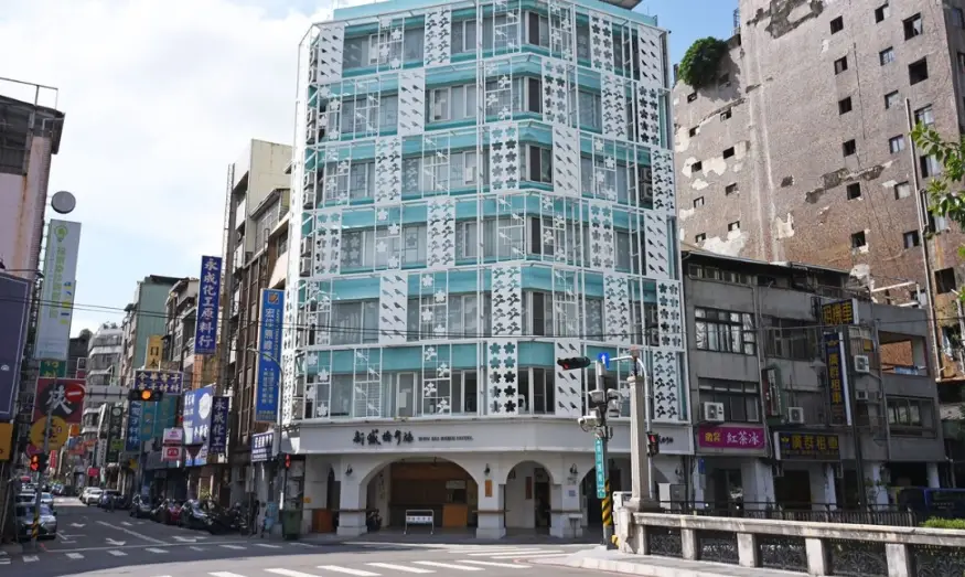 鎮瀾宮附近飯店