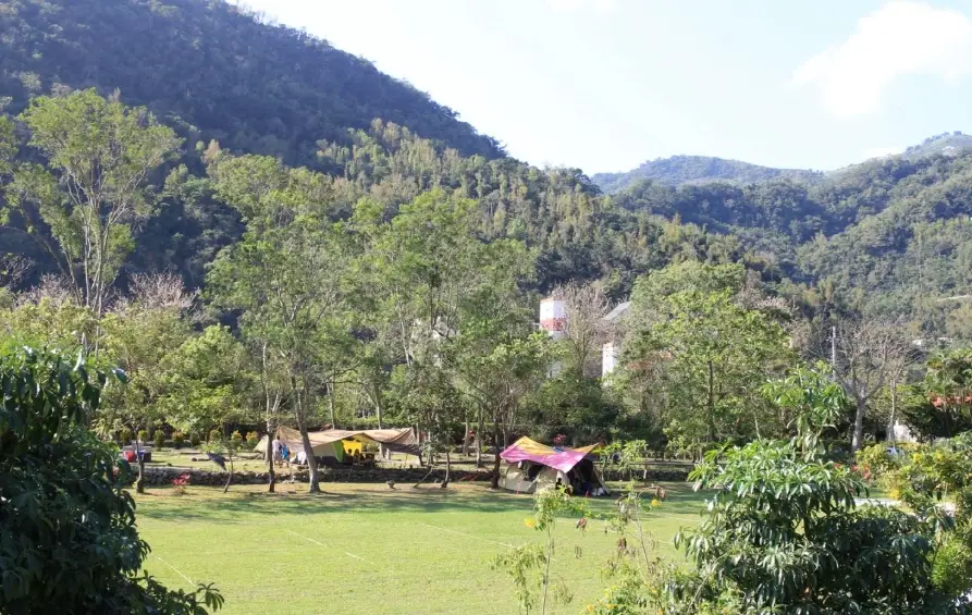 溫泉露營 溫泉露營