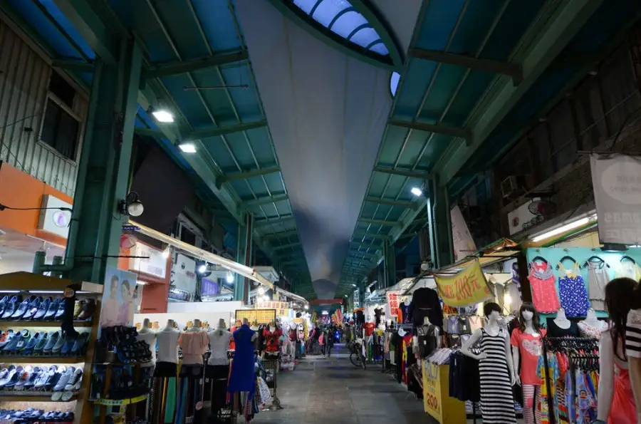 高雄南華市場美食