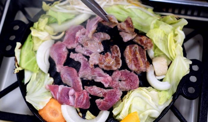 蒜山高原烤羊肉