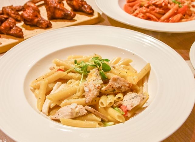 民權西路站附近餐廳