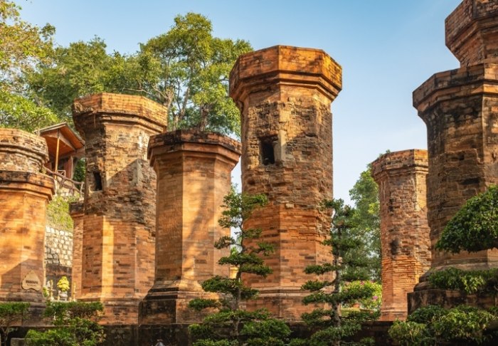 芽庄水坝市场购物