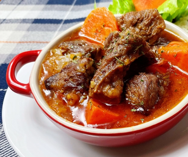 紅燒牛腩白蘿蔔食譜