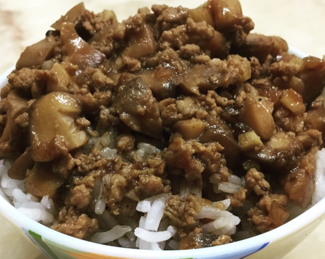 自製肉燥飯