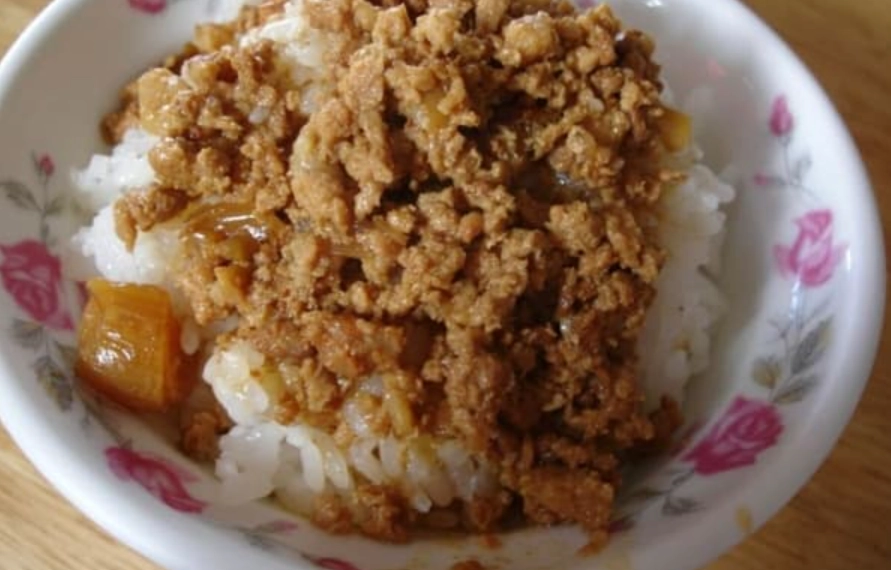 台灣瘦肉燥飯