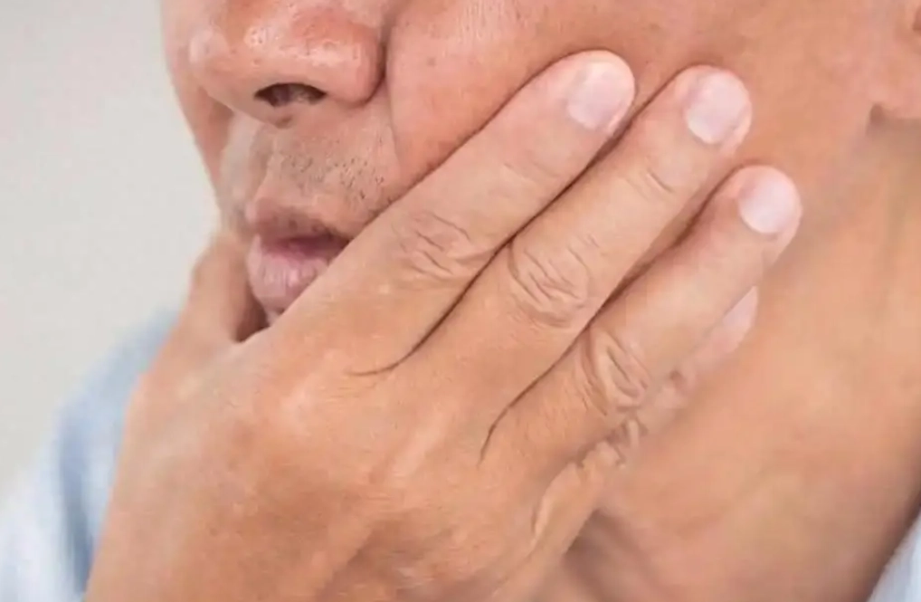 臉部麻木看哪科