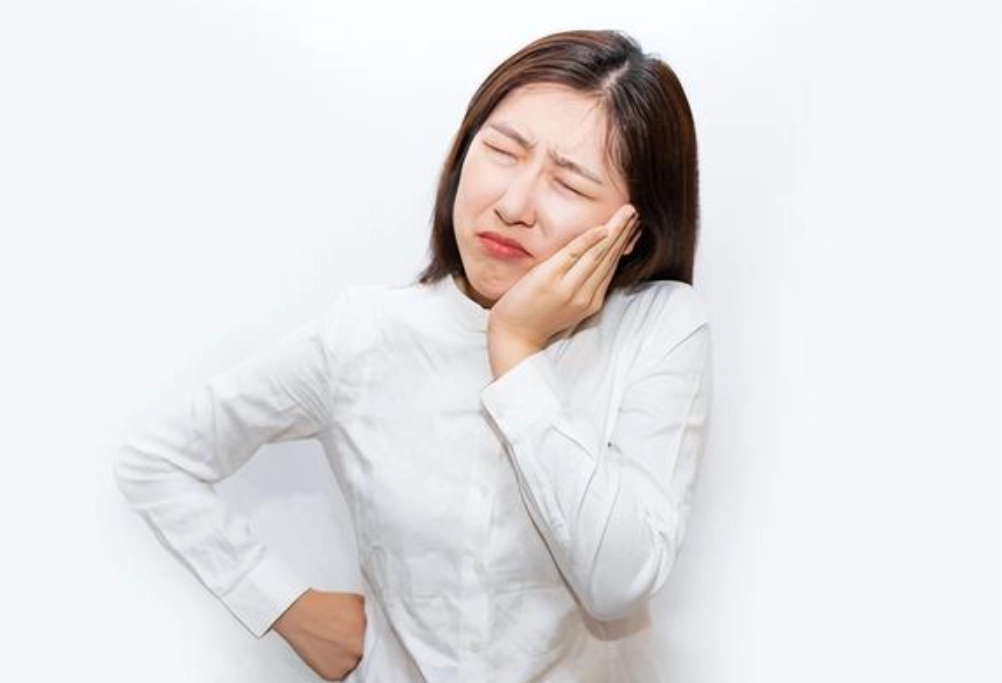 全臉麻麻的原因