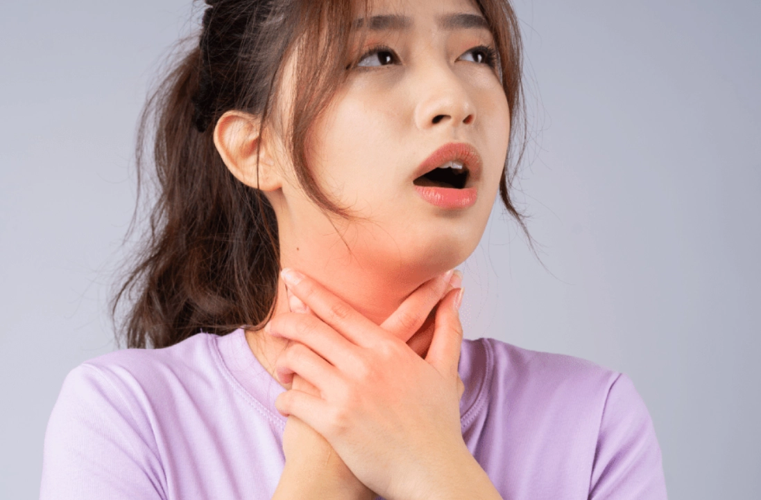 喉嚨突然沒聲音原因